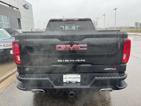 Used 2022 GMC Sierra 1500 AT4 w/ AT4 Premium Package AWD/4WD image 42