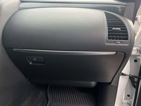 Used 2021 Nissan Armada SL w/ Midnight Edition Package RWD image 30