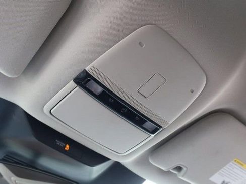 Certified 2025 Nissan Murano SV AWD/4WD image 23