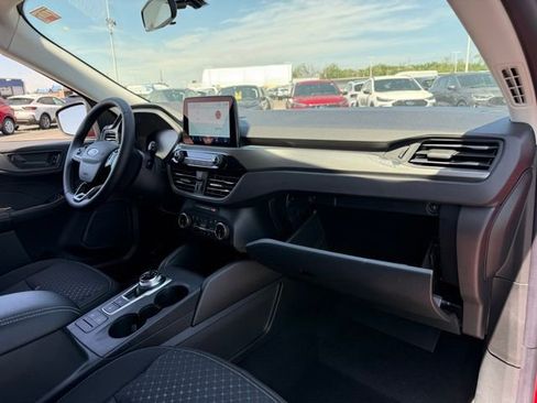 New 2025 Ford Escape Active w/ Cold Weather Package image 12