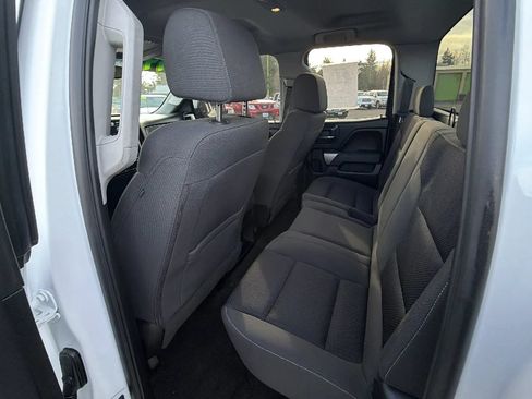 Used 2018 Chevrolet Silverado 1500 LT w/ Trailering Package AWD/4WD image 10