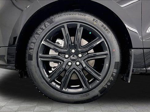 Certified 2024 Ford Edge ST-Line AWD/4WD image 9