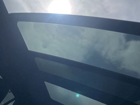 Used 2024 Ford Explorer ST w/ Equipment Group 401A image 10