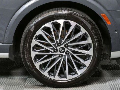 Certified 2026 Hyundai Palisade Calligraphy FWD image 37