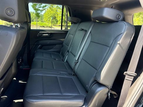 Used 2025 Chevrolet Tahoe LT AWD/4WD image 30