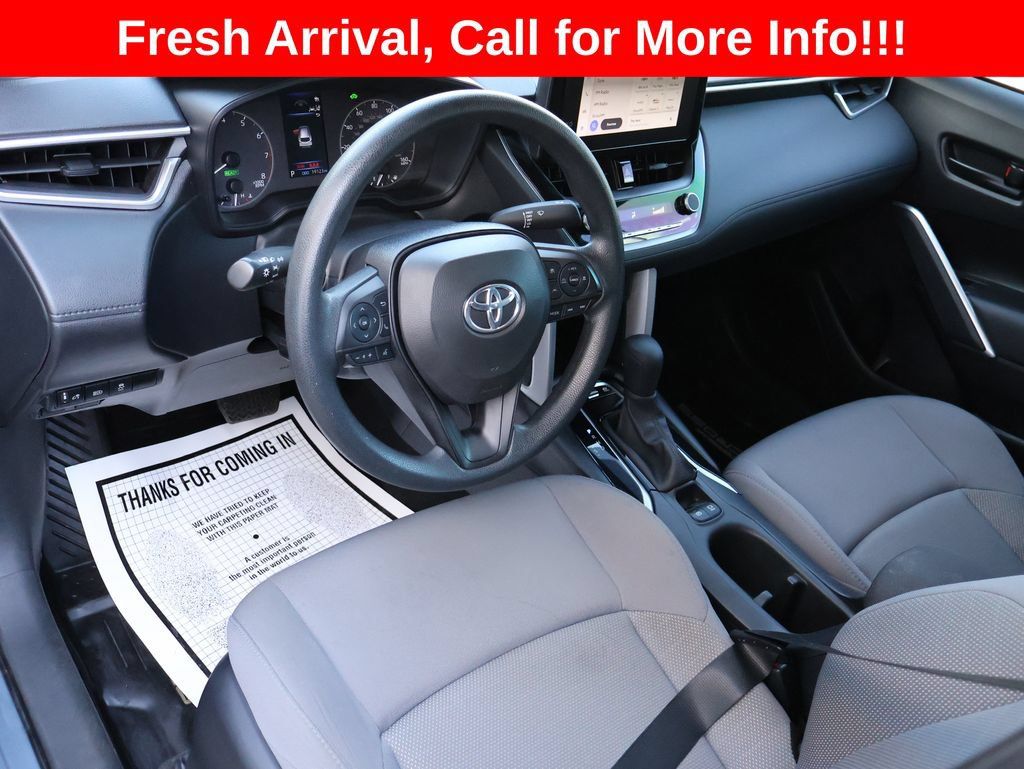 Used 2024 Toyota Corolla Cross AWD Hybrid image 18