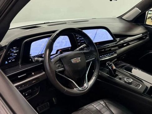 Used 2023 Cadillac Escalade V image 13