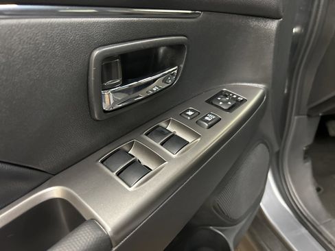 Used 2024 Mitsubishi Outlander Sport SE image 25