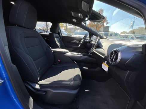 New 2026 Chevrolet Equinox EV LT image 25