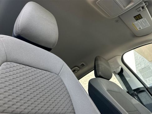 Used 2022 Ford Escape SE w/ SE Sport Appearance Package image 20