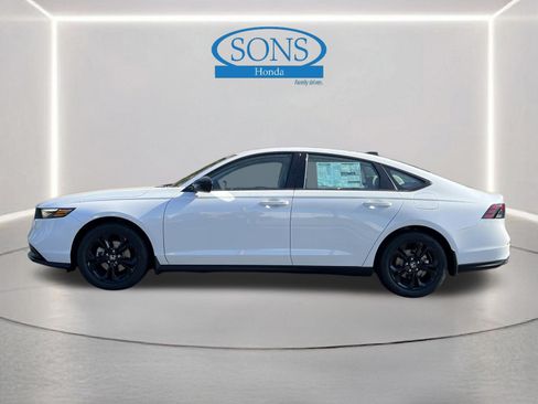 New 2025 Honda Accord SE image 21