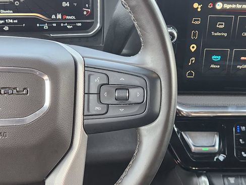 Used 2024 GMC Sierra 2500 Denali w/ Denali Reserve Package AWD/4WD image 28