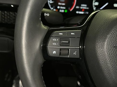 Used 2024 Honda CR-V EX-L image 25