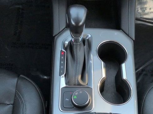 Used 2019 Chevrolet Blazer LT w/ Sound & Technology Package image 19