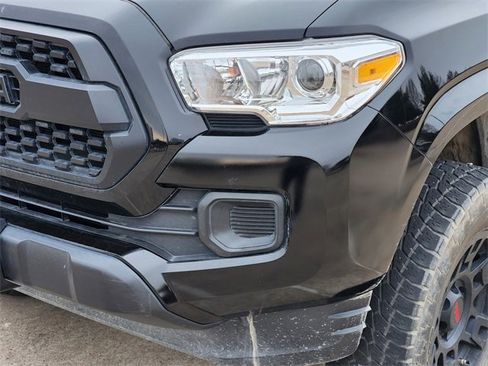 Used 2023 Toyota Tacoma SR image 9