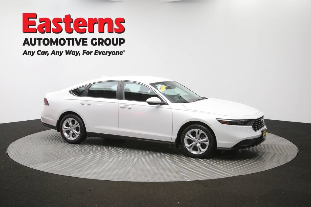 Used 2023 Honda Accord LX image 49