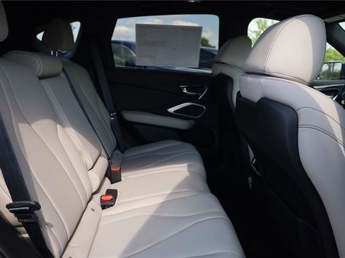 New 2026 Acura RDX SH-AWD image 32