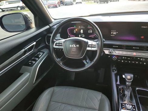 Used 2023 Kia Telluride EX X-Line image 11