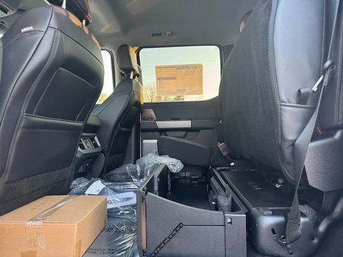 New 2026 Ford F350 Lariat w/ Lariat Premium Package image 46