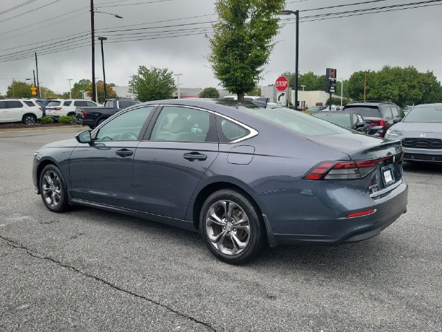 Used 2023 Honda Accord EX image 6