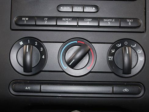 Used 2004 Ford F150 STX image 27