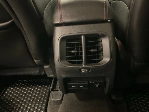 Used 2020 Jeep Cherokee Trailhawk w/ Cold Weather Group AWD/4WD image 36