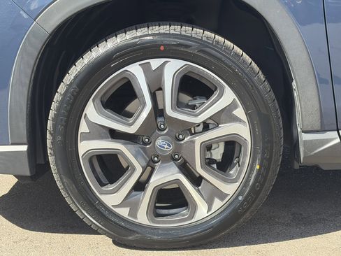 Certified 2023 Subaru Ascent Limited w/ Technology Package AWD/4WD image 11