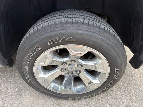 Used 2025 RAM 1500 Big Horn AWD/4WD image 12