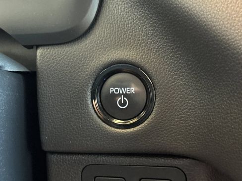 Certified 2025 Toyota Sequoia SR5 AWD/4WD image 26