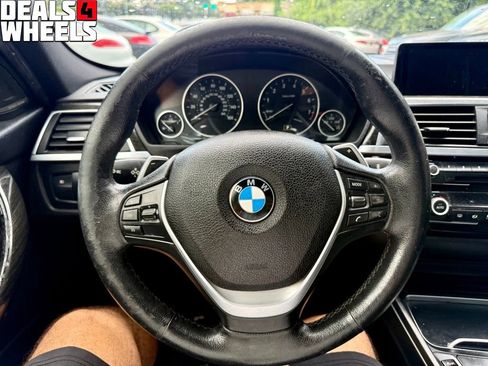 Used 2016 BMW 328i xDrive Sedan AWD/4WD image 24