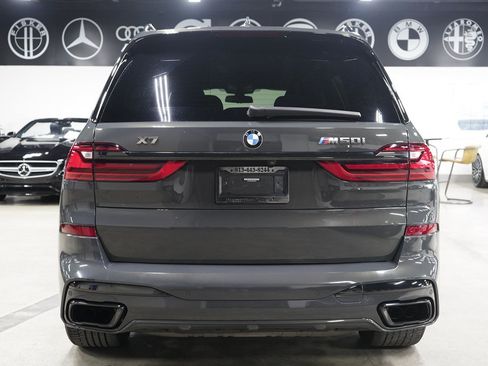 Used 2021 BMW X7 M50i AWD/4WD image 4