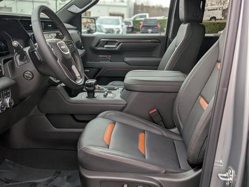 Certified 2025 GMC Sierra 1500 AT4 w/ Technology Package image 16