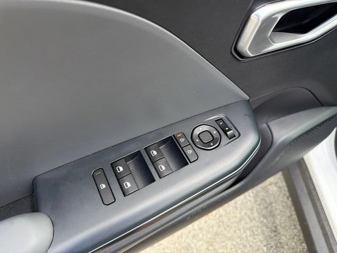 Certified 2025 Kia K4 FWD image 11