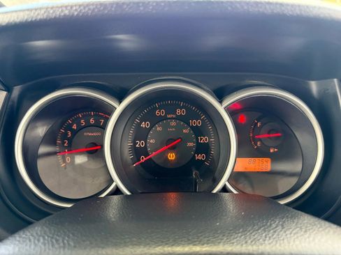 Used 2009 Nissan Versa SL image 13