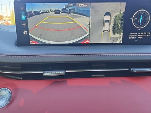 Used 2025 Genesis GV70 3.5T Sport w/ Sport Prestige Package image 20