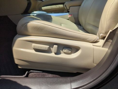 Used 2017 Acura MDX FWD image 12