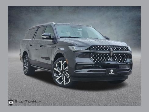New 2026 Lincoln Navigator L Black Label AWD/4WD image 1