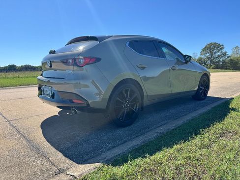 Certified 2025 MAZDA MAZDA3 Carbon image 6