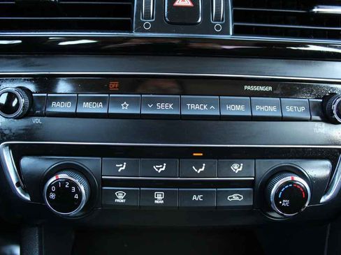 Used 2019 Kia Optima LX image 20