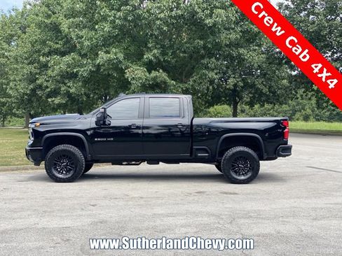 Certified 2025 Chevrolet Silverado 2500 ZR2 w/ Technology Package image 4