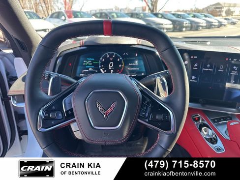 Used 2025 Chevrolet Corvette Stingray Preferred Cpe w/ 2LT image 26