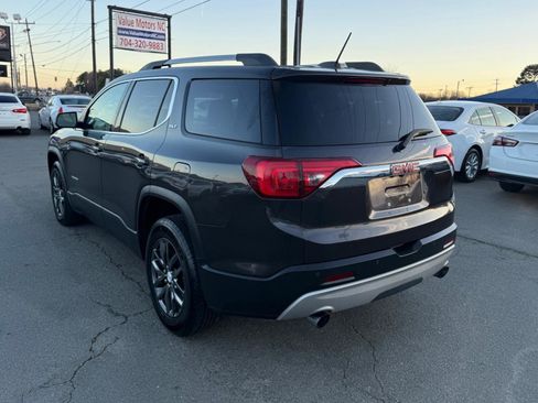 Used 2018 GMC Acadia SLT image 4