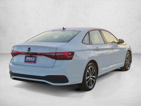 Used 2025 Volkswagen Jetta Sport FWD image 5