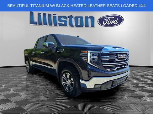 Used 2025 GMC Sierra 1500 SLT image 1