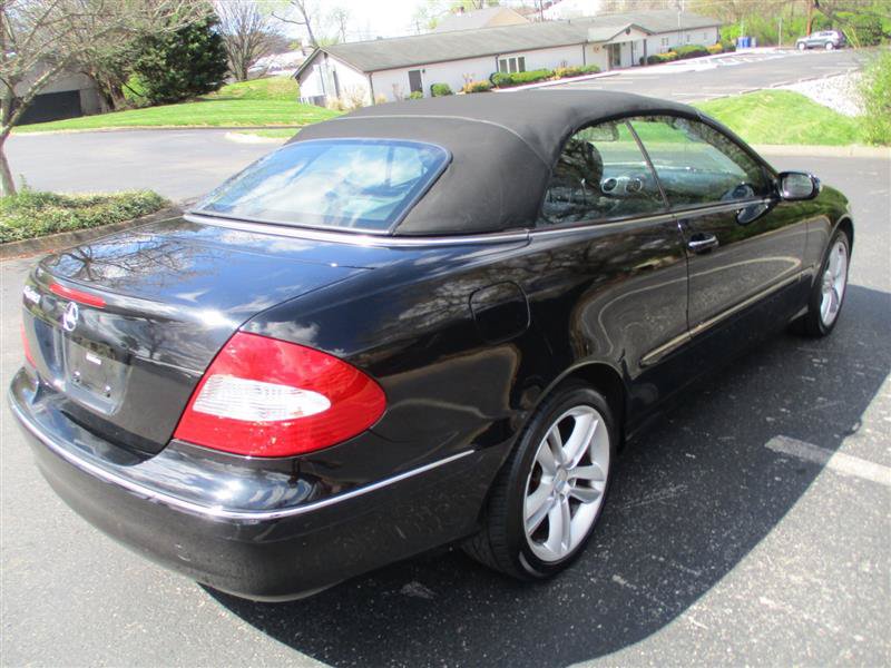 Used 2007 Mercedes-Benz CLK 350 Cabriolet image 21