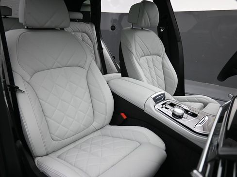 New 2026 BMW X5 xDrive50e w/ Executive Package AWD/4WD image 21