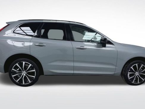 Certified 2024 Volvo XC60 B5 Plus w/ Climate Package image 24