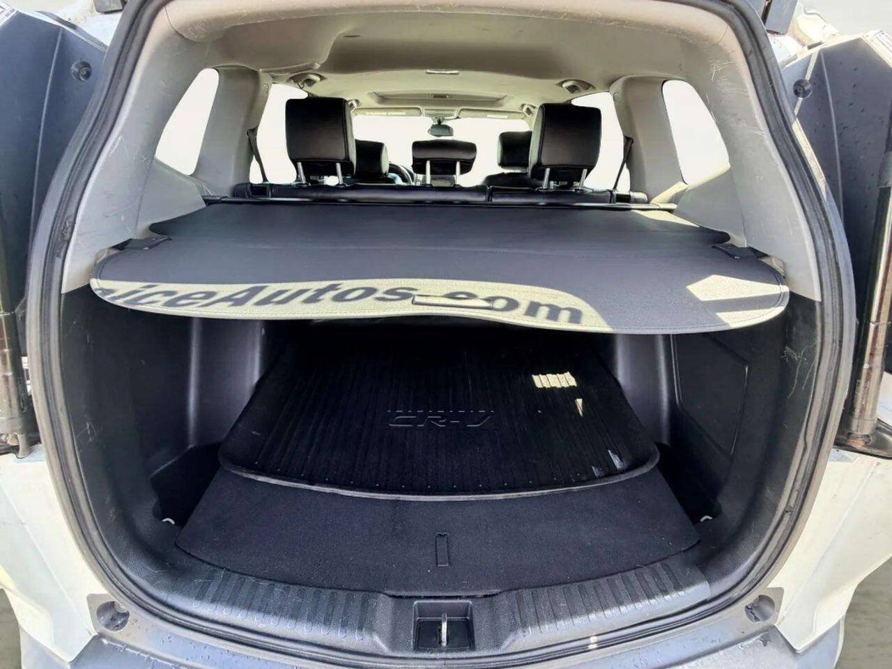 Used 2017 Honda CR-V Touring image 8