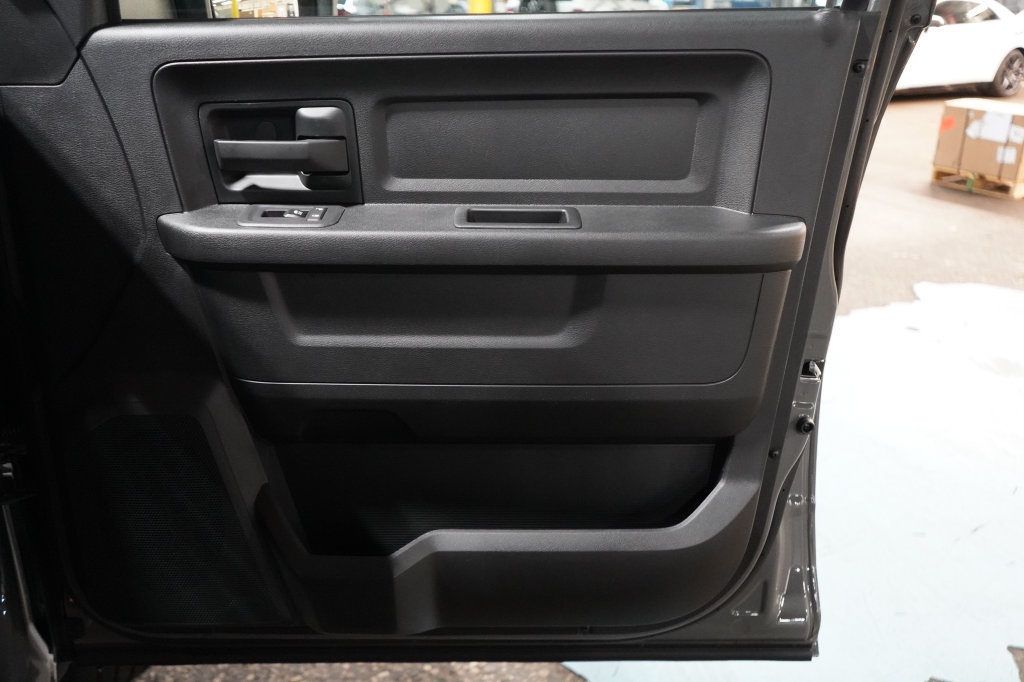 New 2027 RAM 3500 Tradesman AWD/4WD image 27