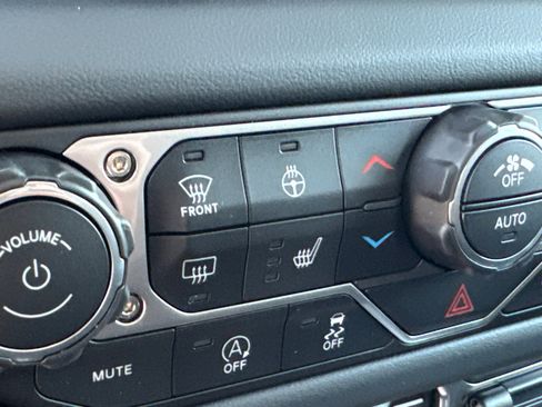 New 2026 Jeep Gladiator Rubicon image 27